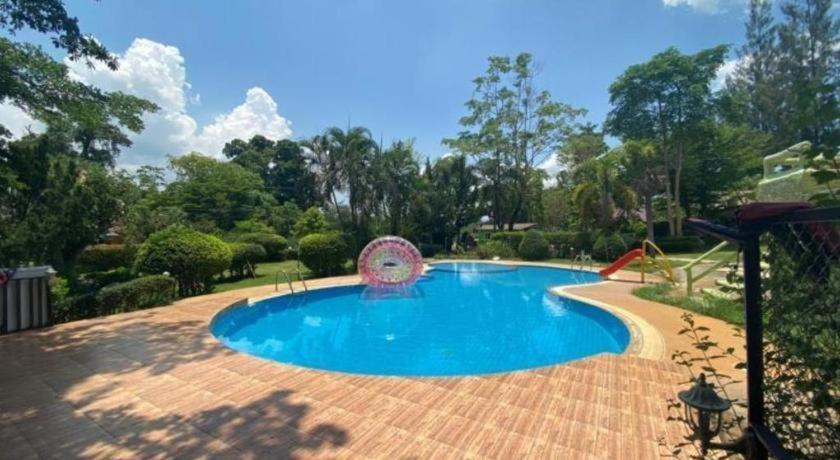 OYO 966 Boss Khaoyai Ban Bung Toei Exterior foto