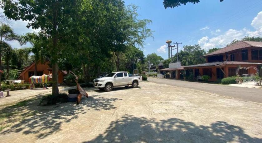 OYO 966 Boss Khaoyai Ban Bung Toei Exterior foto